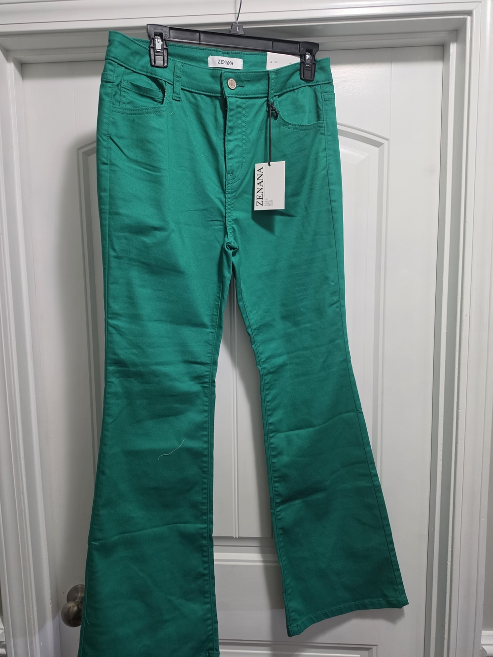 Zenana Outfitters Women's Green Flare Jeans